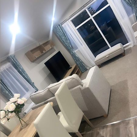 Brand New Modern Holiday Home - Haven The Orchards Holiday Park Saint Osyth Экстерьер фото