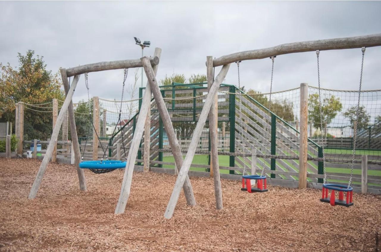 Brand New Modern Holiday Home - Haven The Orchards Holiday Park Saint Osyth Экстерьер фото